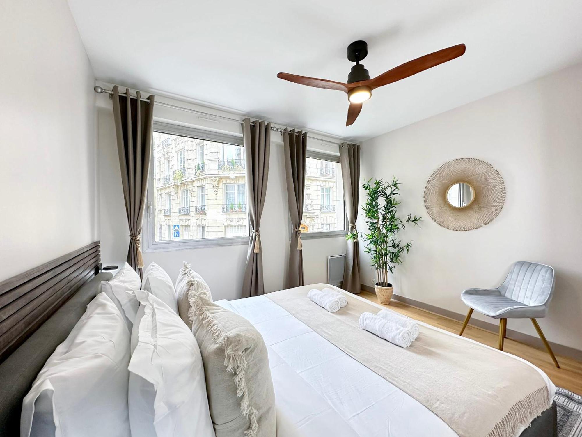 Chic Flat With A Garden Near Trocadero Apartment